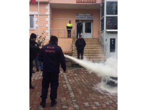 Kamu görevlilerine yangın eğitime