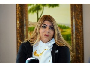 Berna Gözbaşı: “Transferler kampa geldi, işlemler bitince açıklayacağız”