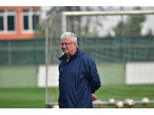 Manisa FK’da hedef ligin ikinci yarısına galibiyetle başlamak