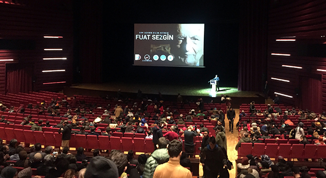 "Son Devrin Bilim Abidesi Fuat Sezgin" belgeselinin galası Konya'da yapıldı