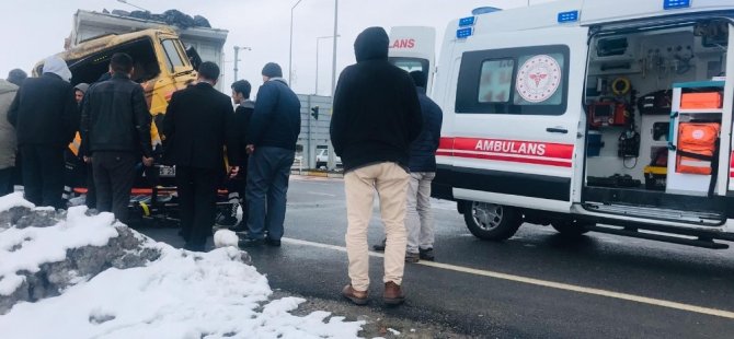 Konya’da kamyonla tır çarpıştı: 1 yaralı