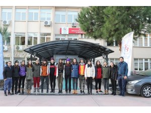 Aydın’ı filede temsil edecek kız ve erkekler yola çıktı