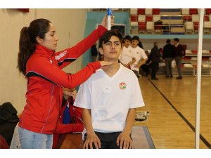 Ağrı’da atletizm sporcu seçme taraması yapıldı