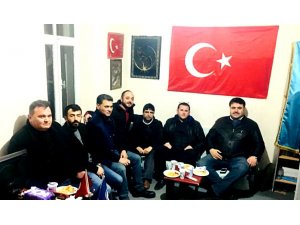 Havran’da MHP’den kaz etli pilav gecesi