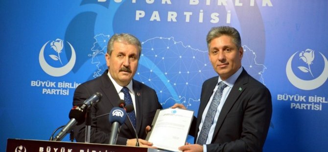 Destici: "Başta ABD ve İran olmak üzere yabancı güçlerin Irak’tan elini ayağını çekmesini arzu ediyoruz"