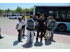 Balıkesir’de polis 33 aranan şahsı yakaladı
