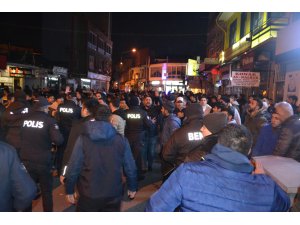 Lüleburgaz'da çıkan silahlı kavgada 1'i polis 2 kişi yaralandı