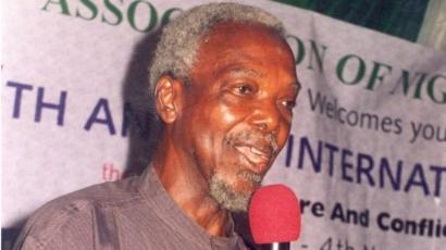 Nijeryalı ünlü yazar Prof. Ike hayatını kaybetti