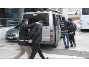 Bursa’da 6 bin ekstasy hap ele geçirildi