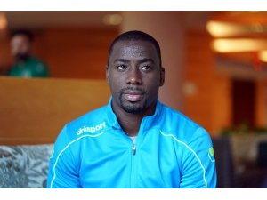 Djalma Campos: “Yabancı futbolcu olunca kalite fazla oluyor”
