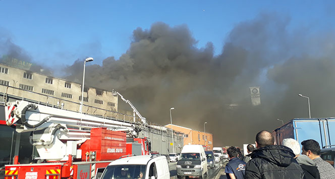 Tekstil atölyesindeki yangın korkuttu