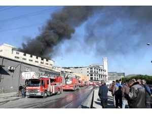 GÜNCELLEME 2 - Başakşehir'de iş yeri yangını