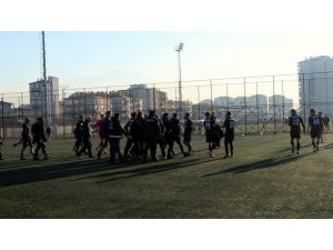 Maç bitti, kavga başladı