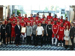 Lider Sivasspor’un Antalya kampı sona erdi