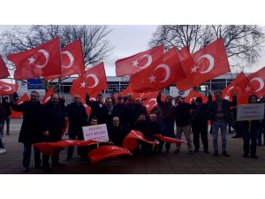 Almanya'da bir Türk'ün polis kurşunuyla yaşamını yitirmesi protesto edildi