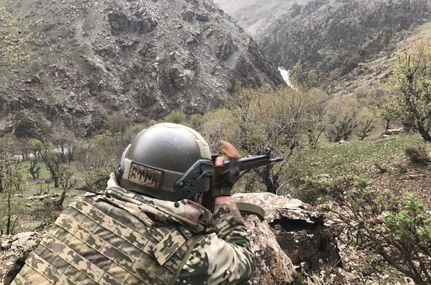 İçişleri Bakanlığı, Hatay’da 585 jandarma, polis ve güvenlik korucusunun katılımı ile ’Kapan-2 Amanoslar Operasyonu’ başlatıldığını açıkladı.