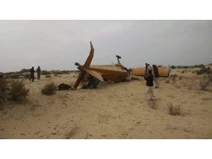 Pakistan’da zirai ilaçlama uçağı düştü: 2 ölü