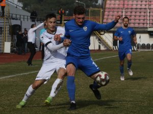 TFF 3. Lig: Manisaspor: 1- Sultanbeyli Belediyespor: 3