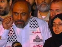 ''Askerlerin silahlarını aldık ama...''