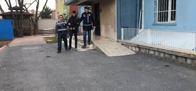 Kuzenini bıçakladıktan sonra yurt dışına kaçmak isteyen şahıs tutuklandı
