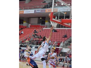 Kayseri Büyük Erkekler Basketbol Ligi’nde heyecan artıyor