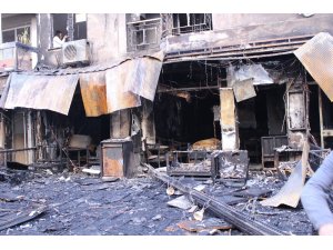 İzmir’de dehşete düşüren yangın: 5 kişi dumandan etkilendi