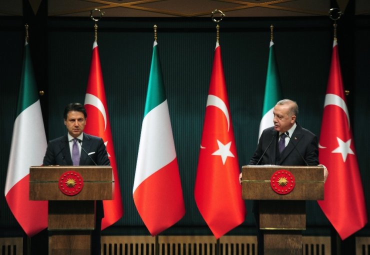 Erdoğan İtalya Başbakanı Conte ile birlikte basın toplantısı düzenledi