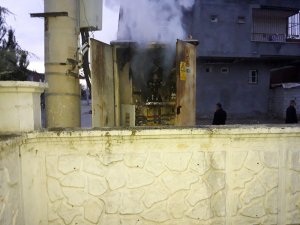 Trafo önce alev aldı, sonra bomba gibi patladı