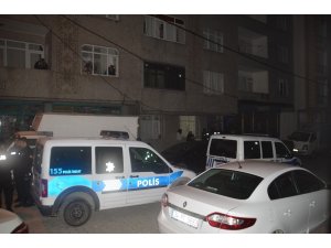 Eşiyle boşanma aşamasında olan koca intihar etti