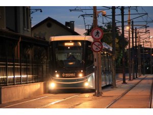 Büyükşehir 200 milyon yolcu taşıdı