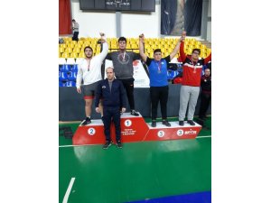 Çaycumalı öğrenci bronz madalya kazandı