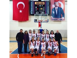 Gülkent’in prensesleri potanın şampiyonu oldu