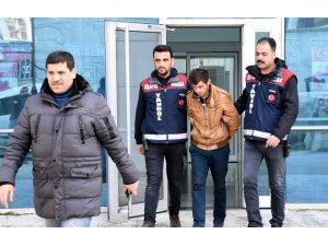 "Açtım, pişmanım" dedi, tutuklandı