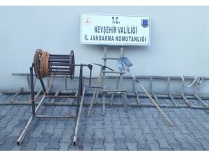 Gülşehir’de kaçak kazı yapan 4 kişi suçüstü yakalandı