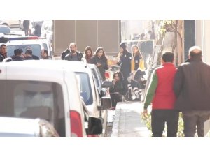 Sokak ortasında kadını silahla rehin alan zanlı tutuklandı