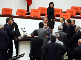 AK Parti ve CHP'lilerin 'Kader' tartışması