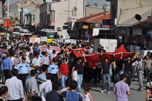 Kadınhanı'nda İsrail protesto edildi