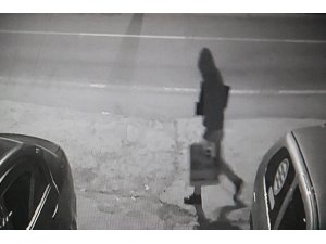 Bilgisayar hırsızı kamerada
