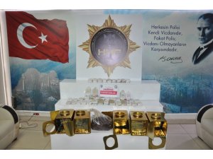 Zeytin tenekelerinden uyuşturucu çıktı