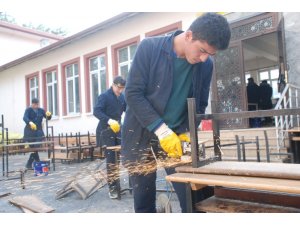 Okulun cirosunu 7 bin liradan 500 bin liraya çıkarttılar