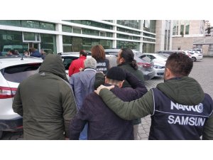 Samsun’da uyuşturucu suçundan aranan 13 şahıs gözaltında