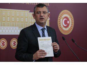 CHP'li Özel'den Cumhurbaşkanı Erdoğan'a "Kaddafi" eleştirisi