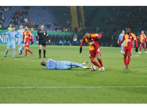 Ziraat Türkiye Kupası: Çaykur Rizespor: 1 - Galatasaray: 1 (İlk yarı)