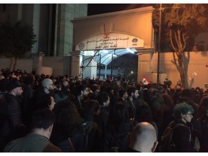 Lübnan’da polis ve göstericiler arasında arbede: 35 yaralı