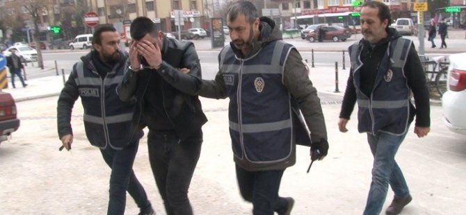 Arkadaşına para için santaj yaptığı iddia edilen şahıs serbest bırakıldı