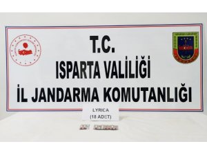 Isparta’da yol kontrolünde uyuşturucu ele geçirildi: 5 gözaltı