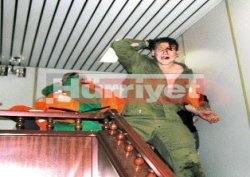 Fotoğrafları kim çaldı?