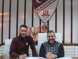 Elazığspor iki oyuncunun sözleşmesini uzattı