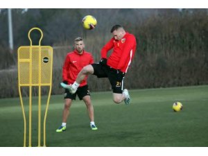 Kayserispor’da  yeni transferlerin forma numaraları belli oldu