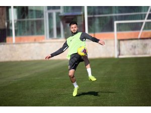Enver Cenk Şahin’in lisansı çıktı